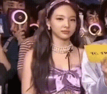 Nayeon Nayeon Trying Not To Laugh GIF - Nayeon Nayeon Trying Not To Laugh Nayeon Laugh GIFs