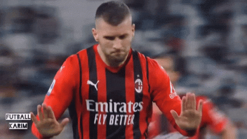 rebic-juve-rebic-juventus.gif