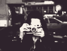 Natalie Merchant Take A Pic GIF - Natalie Merchant Take A Pic Take Picture GIFs