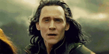 Tom Hiddleston Loki GIF - Tom Hiddleston Loki Thor Ragnorak GIFs