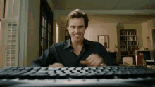 Keyboard Fast Typing GIF - Keyboard Fast Typing Jim Carrey GIFs