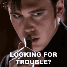 Looking For Trouble Elvis GIF - Looking For Trouble Elvis Austin Butler GIFs