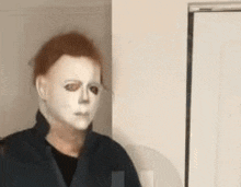 Michael Myers Scared GIF - Michael Myers Scared Looking Around GIFs