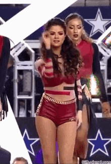 Selena Gomez Sing GIF - Selena Gomez Sing Perform GIFs