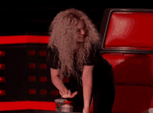 Shakira Excited GIF - Shakira Excited Buttonpressing GIFs