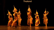 thai traditional dress classical dance