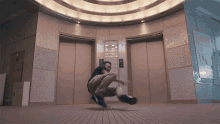 Handstand One Hand GIF - Handstand One Hand Show Off GIFs