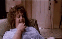 Eating Catlady GIF - Eating Catlady Goldie GIFs