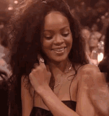 Rihanna Hair Flip GIF - Rihanna Hair Flip Smile GIFs