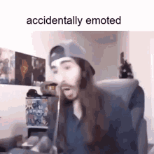 Accidentally Emoted GIF - Accidentally Emoted Penguinz GIFs