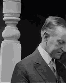 Calvin Coolidge GIF - Calvin Coolidge Calvin Coolidge GIFs