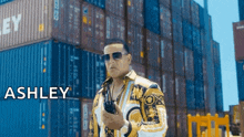 The Big Boss Daddy Yankee GIF - The Big Boss Daddy Yankee Buena Vida GIFs