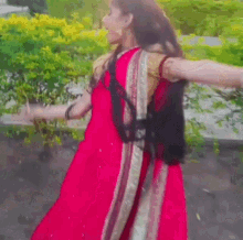 Aurra Bhatnagar Badoni GIF - Aurra Bhatnagar Badoni GIFs
