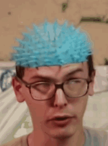 Funny Face Hat GIF - Funny Face Hat Spiky GIFs