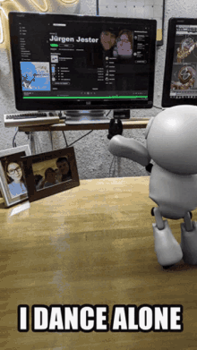 dancing little robot lonely dance