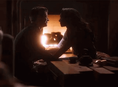 She's The Man Flash Gif