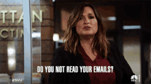 Do You Not Read Your Emails Olivia Benson GIF - Do You Not Read Your Emails Olivia Benson Law And Order Special Victims Unit GIFs