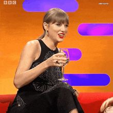 Taylor Swift Laugh GIF - Taylor Swift Laugh Laughing GIFs