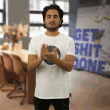 Youngcapital Clap GIF - Youngcapital Clap Clapping GIFs