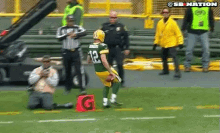 Rodgers First Down GIF - Aaron Rodgers Green Bay Packers Football GIFs