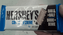 Hersheys Cookies N Creme GIF - Hersheys Cookies N Creme Candy Bar GIFs