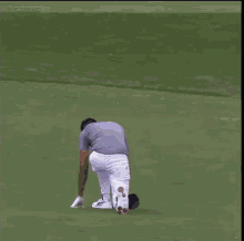Golfer Walking Backwards GIF - Golfer Walking Backwards Fail GIFs
