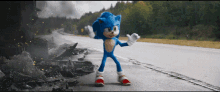 Sonic Ta Da GIF - Sonic Ta Da Look At Me GIFs
