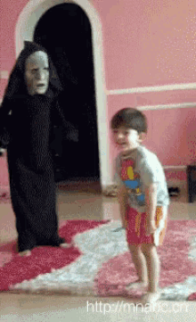 flee prank terrifying scare kid