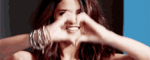 Selena Gomez Love GIF - Selena Gomez Love Heart GIFs
