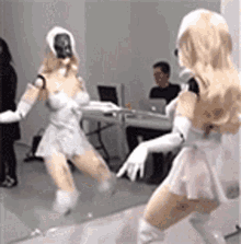 GIF