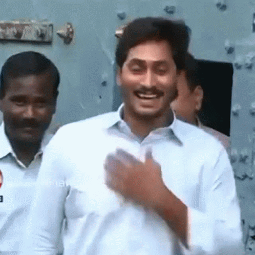 Out Of Jail Thank You GIF - Out Of Jail Thank You Pleased - Discover &  Share GIFs