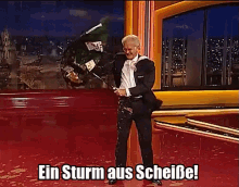 Ein Sturm Aus Scheiße GIF - Scheiße Sturm Harald Schmidt GIFs