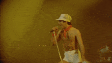 Freddie Mercury Queen GIF - Freddie Mercury Queen Strut GIFs