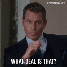 What Deal Is That Asking GIF - What Deal Is That Asking Confused GIFs