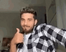 Legal Gustavo Mioto GIF - Legal Gustavo Mioto Thumbs Up GIFs