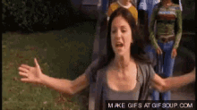 Anna Faris Breast Bounce ( Scary Movie 3 ) on Make a GIF