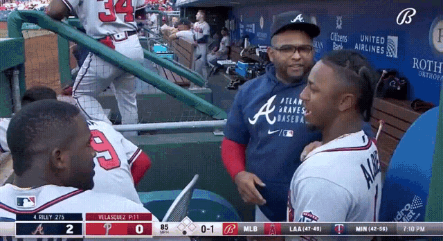 Ozzie Albies GIF - Ozzie Albies - Discover & Share GIFs