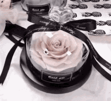 Rose Cake GIF - Rose Cake Sweet GIFs