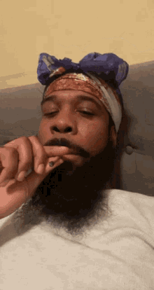 Chilling Unbothered GIF - Chilling Unbothered Vibing GIFs