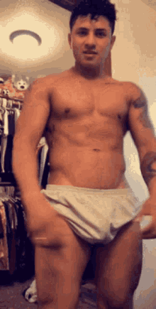 Pussy Bulge Sex Gif - Male bulge gif â¤ï¸ Best adult photos at gayporn.id
