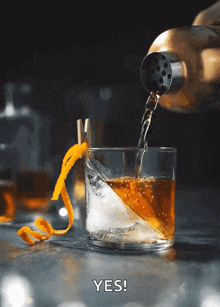 Cocktails Whiskey GIF - Cocktails Whiskey Drinks GIFs