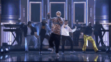 Grooving Justin Bieber GIF - Grooving Justin Bieber Intentions GIFs