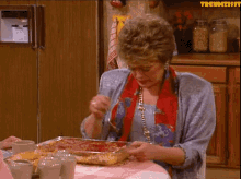 Hungry Eating GIF - Hungry Eating Golden Girls GIFs