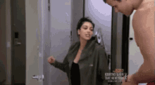 Kim Kardashian Kourtney And Kim Take New York GIF - Kim Kardashian Kourtney And Kim Take New York Punch GIFs