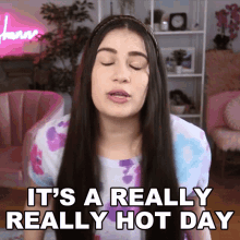 Its A Really Really Hot Day Marissa Rachel GIF - Its A Really Really Hot Day Marissa Rachel The Weather Is Warm GIFs
