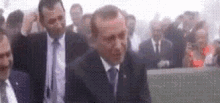 Sogar Vögel Mögen Ihn Nicht - Erdogan GIF