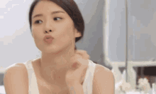 lee bo young cute pout