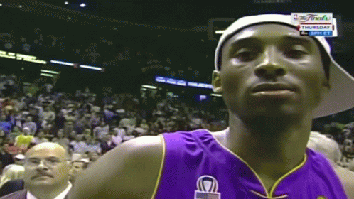 GIF: Kobe Bryant's Off To A Pretty Good Start Vs. Nuggets