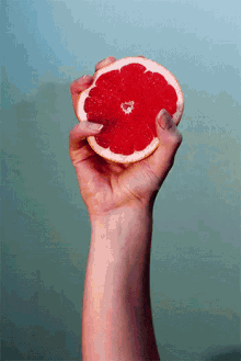 Squeeze GIF - Squeeze Grapefruit GIFs