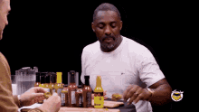 Idris Elba Dab Eating GIF - Idris Elba Dab Eating GIFs